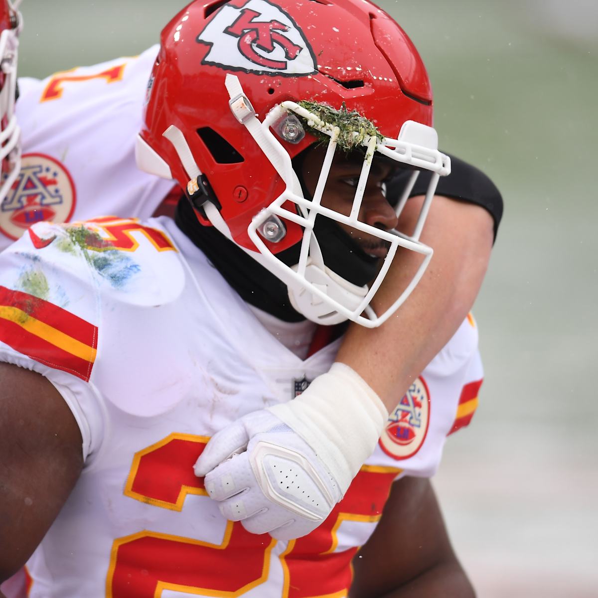 KC Chiefs vs. Denver Broncos NFL Week 14 Inactives: Who's In, Who's Out? -  Sports Illustrated Kansas City Chiefs News, Analysis and More