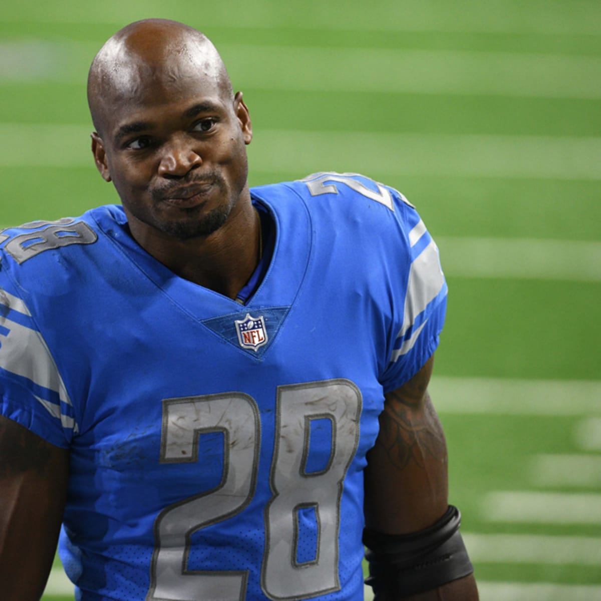 Adrian Peterson faces debt woes. How athletes can botch their finances