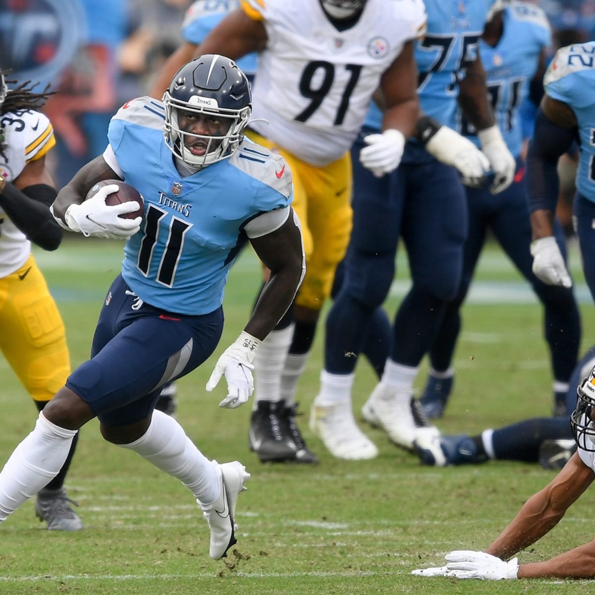 Tennessee Titans wide receiver A.J. Brown Back at Full Speed After Knee  Injury - Sports Illustrated Tennessee Titans News, Analysis and More