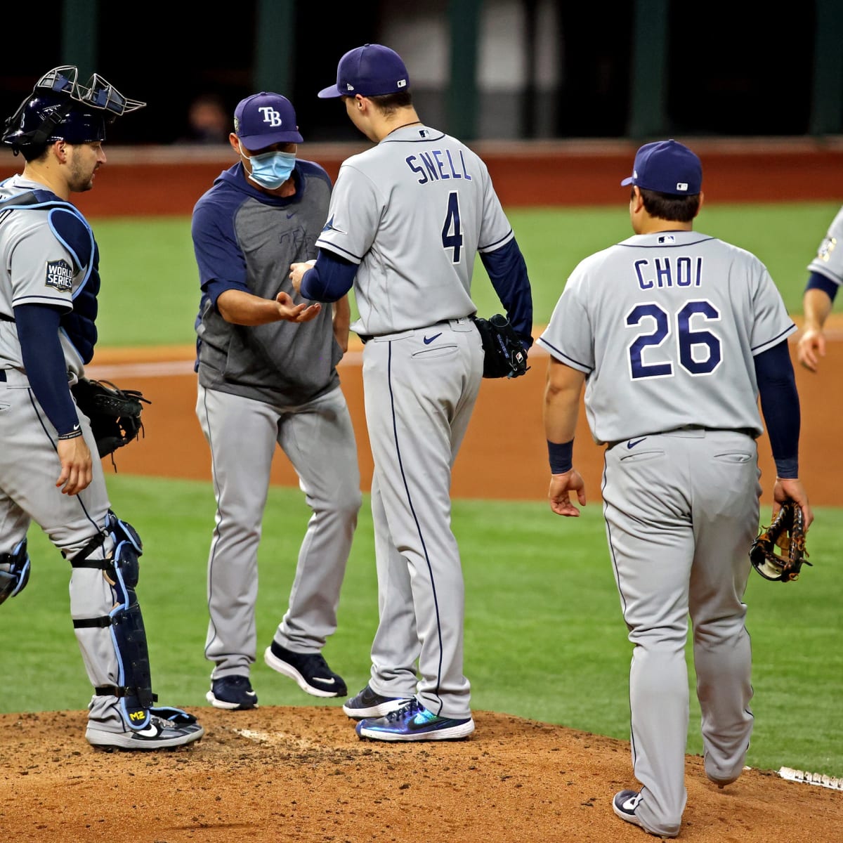 Dodgers win World Series after Rays' questionable Blake Snell decision
