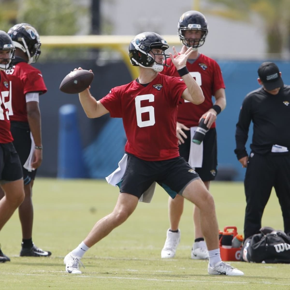 Jacksonville Jaguars host over 175 athletes for quarterback skills  challenge - Sports Illustrated High School News, Analysis and More