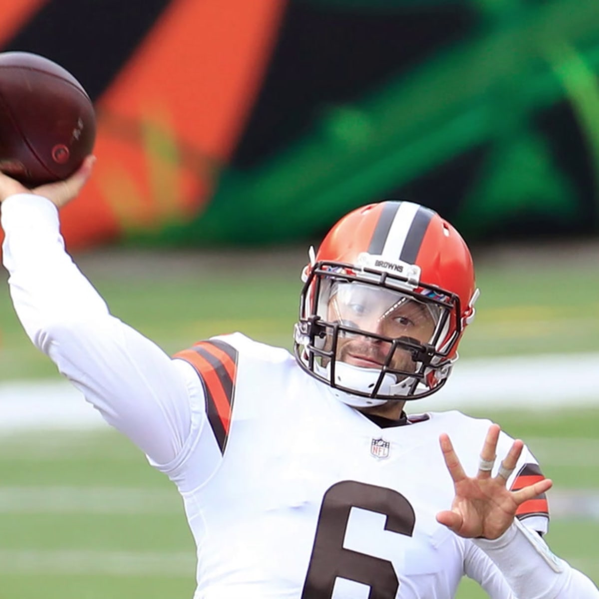 Cleveland Browns quarterback Baker Mayfield (6) smiles while talking during  NFL football practice in Berea, Ohio, Wednesday, July 28, 2021. (AP  Photo/David Dermer Stock Photo - Alamy