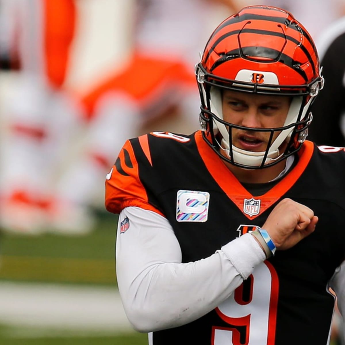 Torn ACL, MCL, plus more knee damage for Cincinnati Bengals QB Joe Burrow,  sources say - ESPN