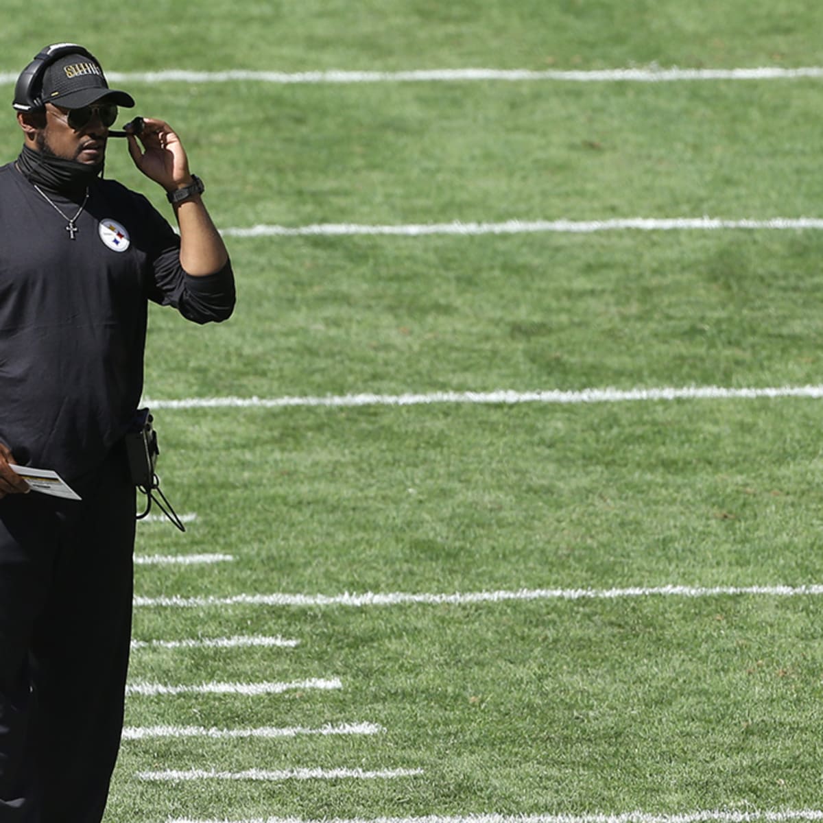 Mike Tomlin 'irate' over appearance of officials using video board to call  penalty 