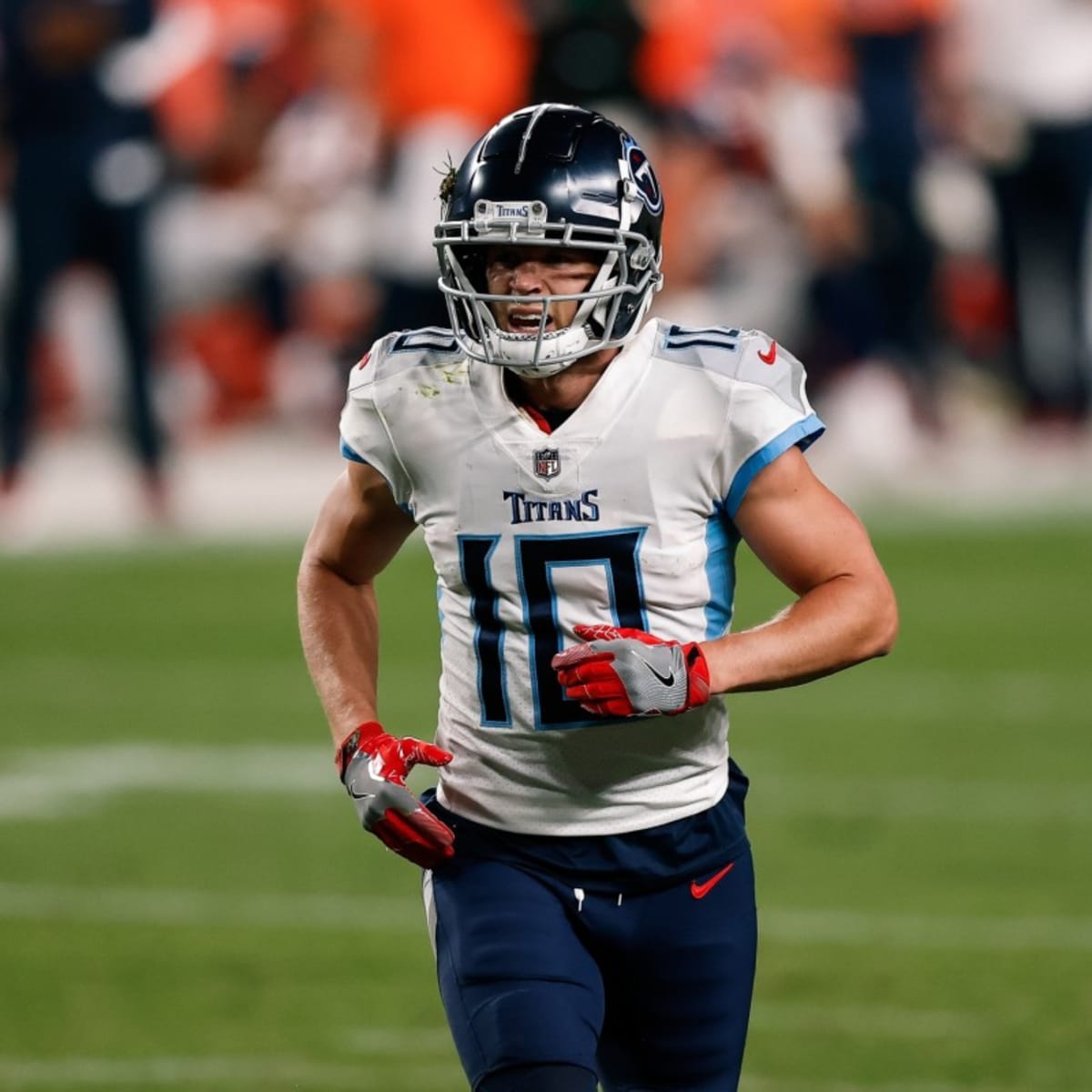 Concussion to Keep Adam Humphries on Sidelines vs. Chicago Bea