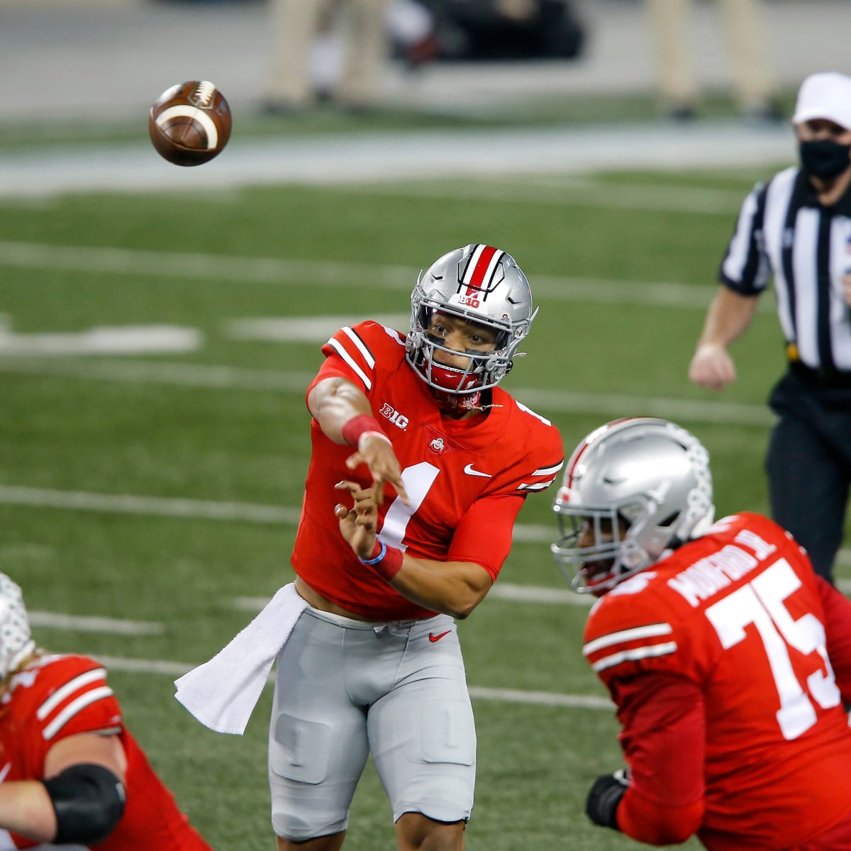 Justin Fields Throws 50th Career Touchdown at Ohio State - Sports  Illustrated Ohio State Buckeyes News, Analysis and More