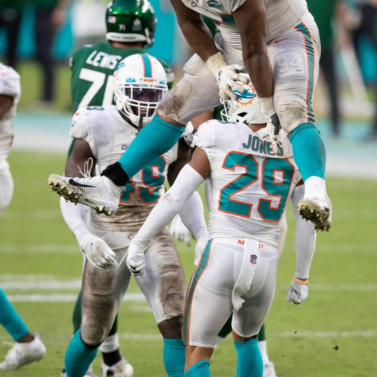 Why Miami Dolphins' Christian Wilkins races on the field to celebrate  offensive touchdowns