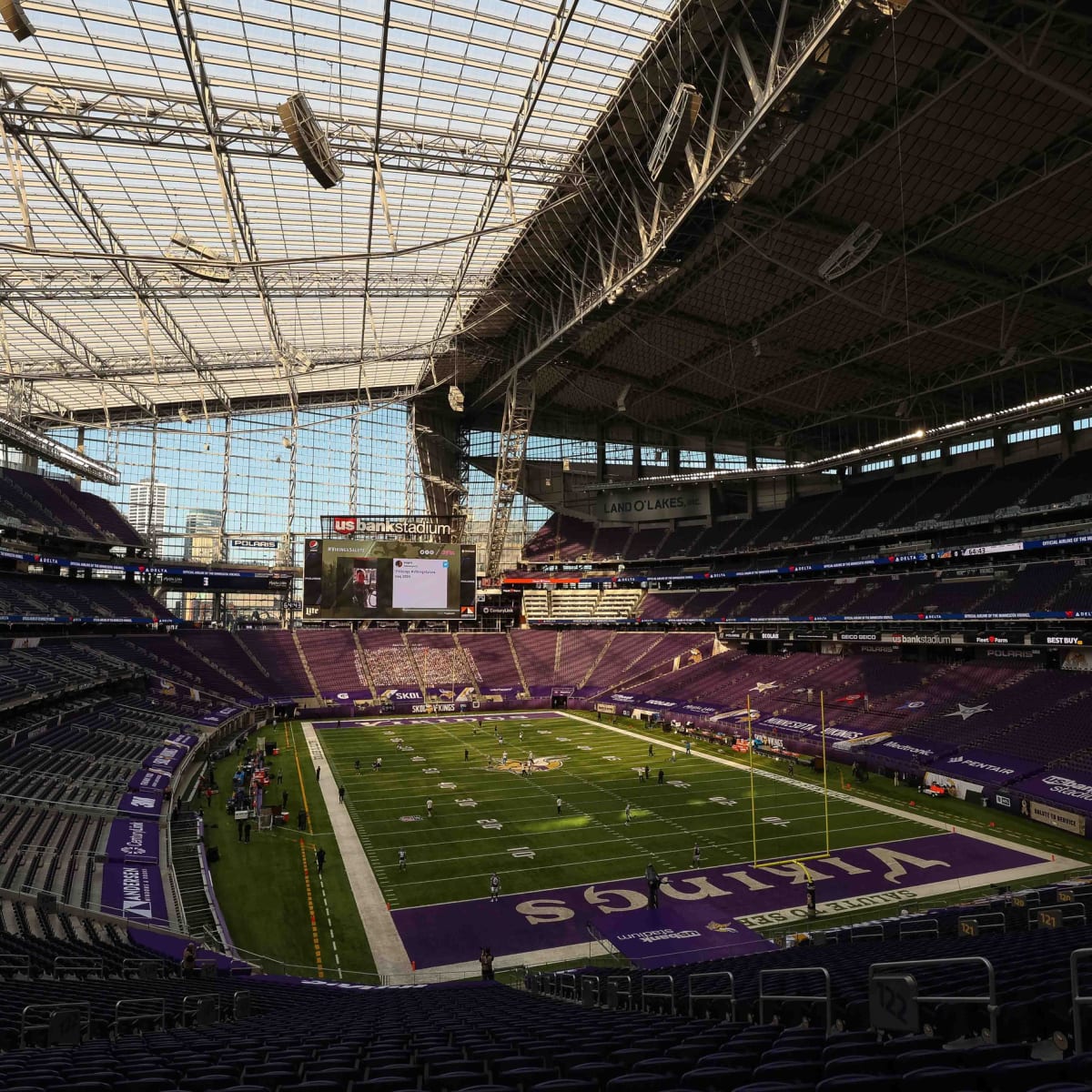 Vikings Covid-19 attendance policy 2020: No fans in stadium for first 2 home  games will shake up betting line - DraftKings Network