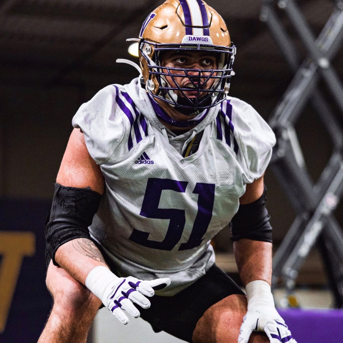 UW, Adidas officially unveil new Husky football uniforms