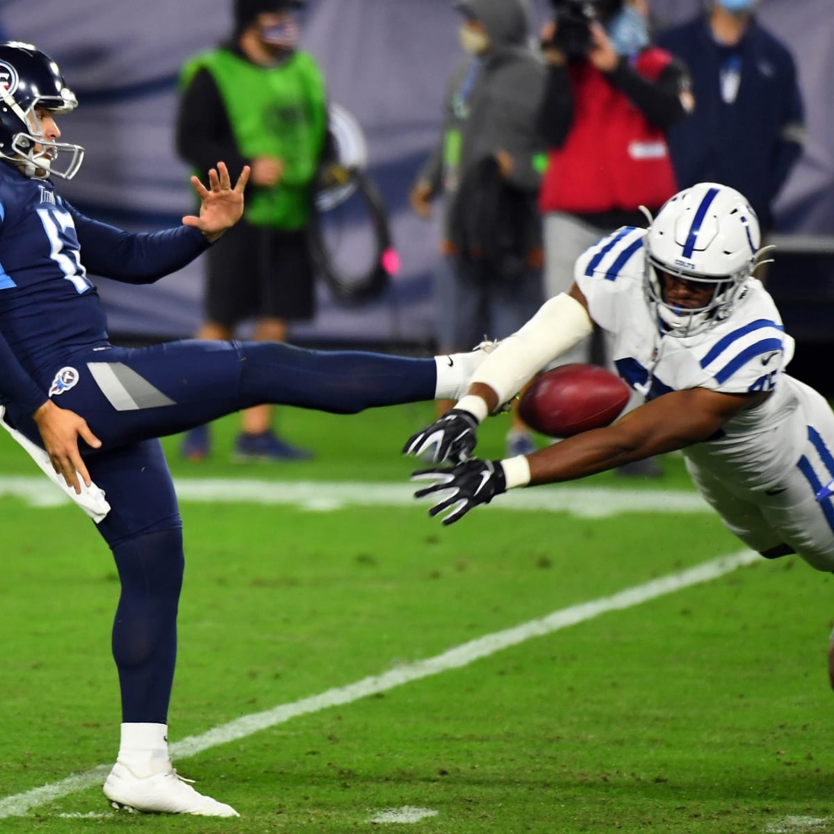 Titans clamp down, give Colts the boot 19-10 - National Football Post