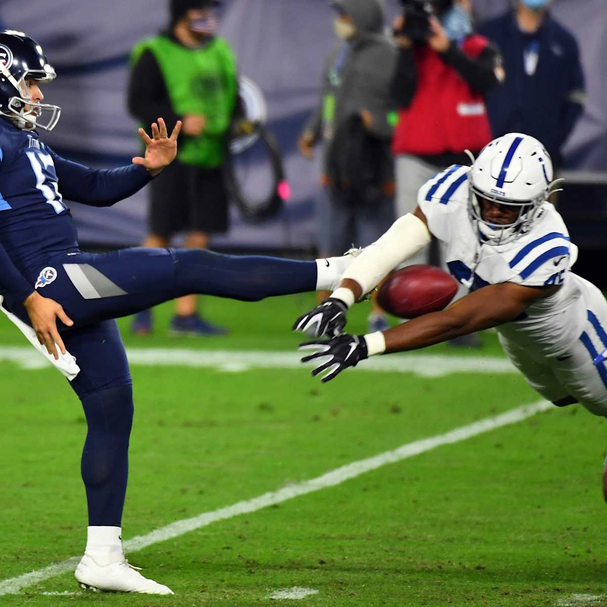 Indianapolis Colts vs. Tennessee Titans, Week 12: Rematch Decides Who Leads  AFC South Division - Sports Illustrated Indianapolis Colts News, Analysis  and More