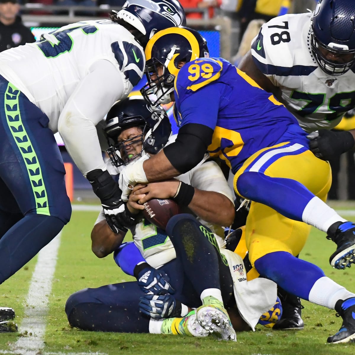 Here's why Seahawks fans should want Rams star Aaron Donald to keep playing