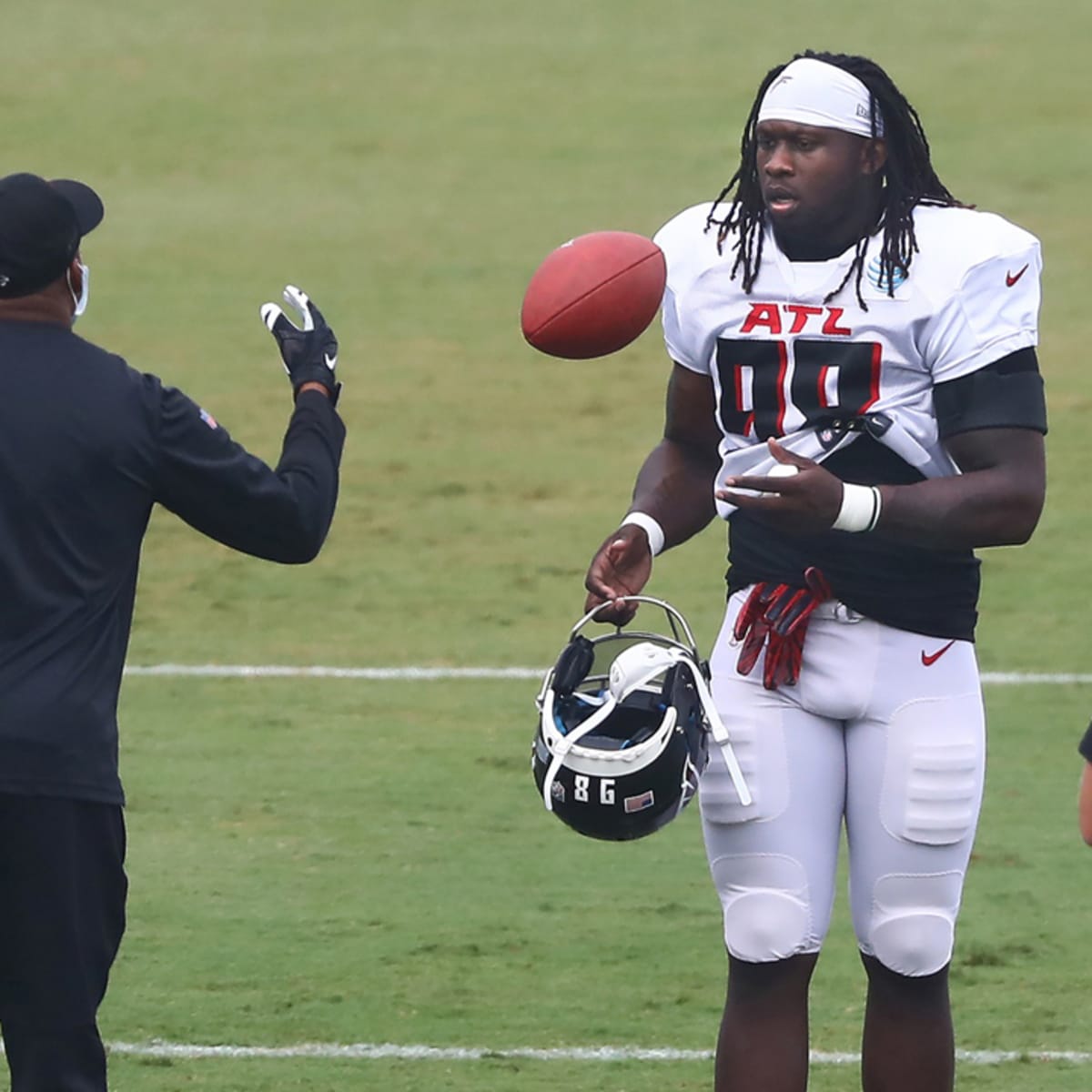 49ers, Browns, Raiders Put In Claims For Takk McKinley