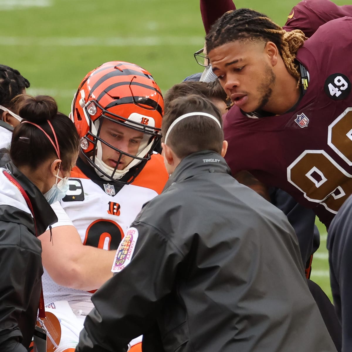 Bengals QB Joe Burrow to miss several weeks with injury, LSU