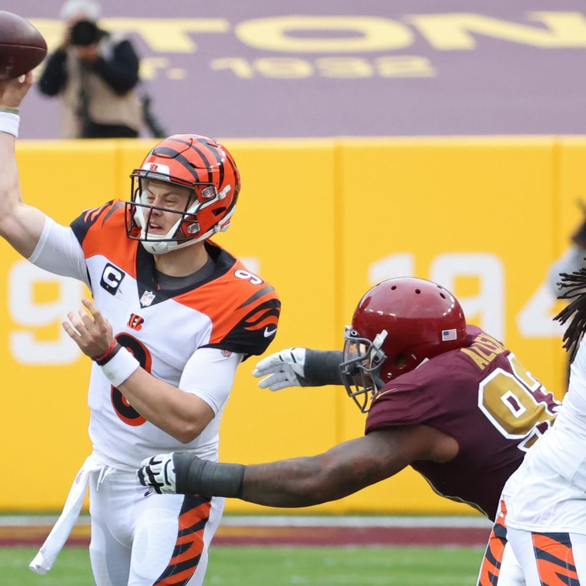 Losses piling up for Cincinnati Bengals with Joe Burrow limited by