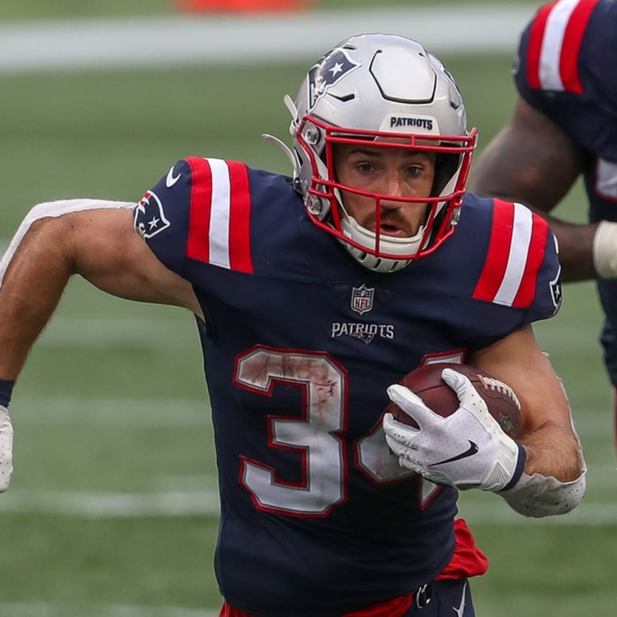 Rex Burkhead leaving Bengals for New England Patriots