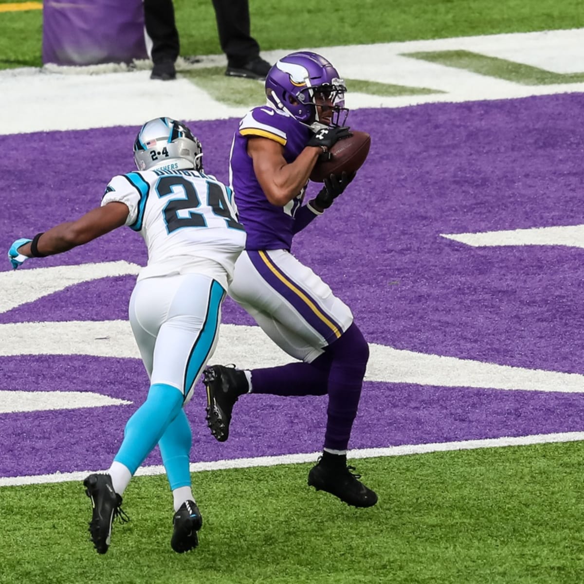 Minnesota Vikings Claim First Win of NFL Season with 21-13 Victory over  Carolina Panthers - BVM Sports