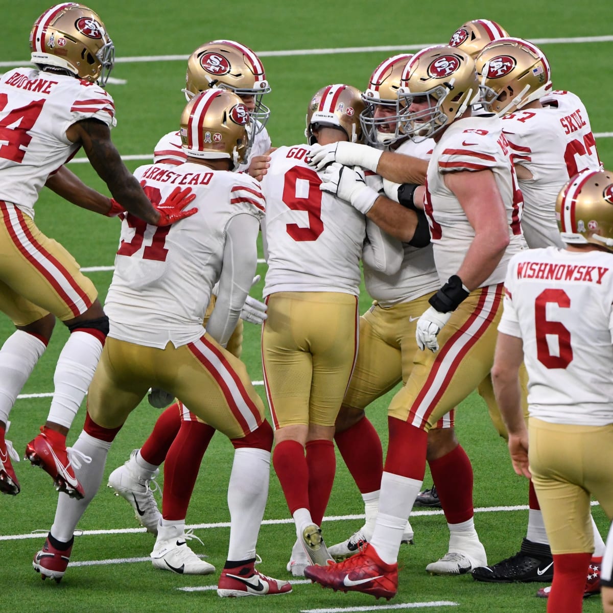 49ers don't use franchise tag on Robbie Gould, Mike McGlinchey