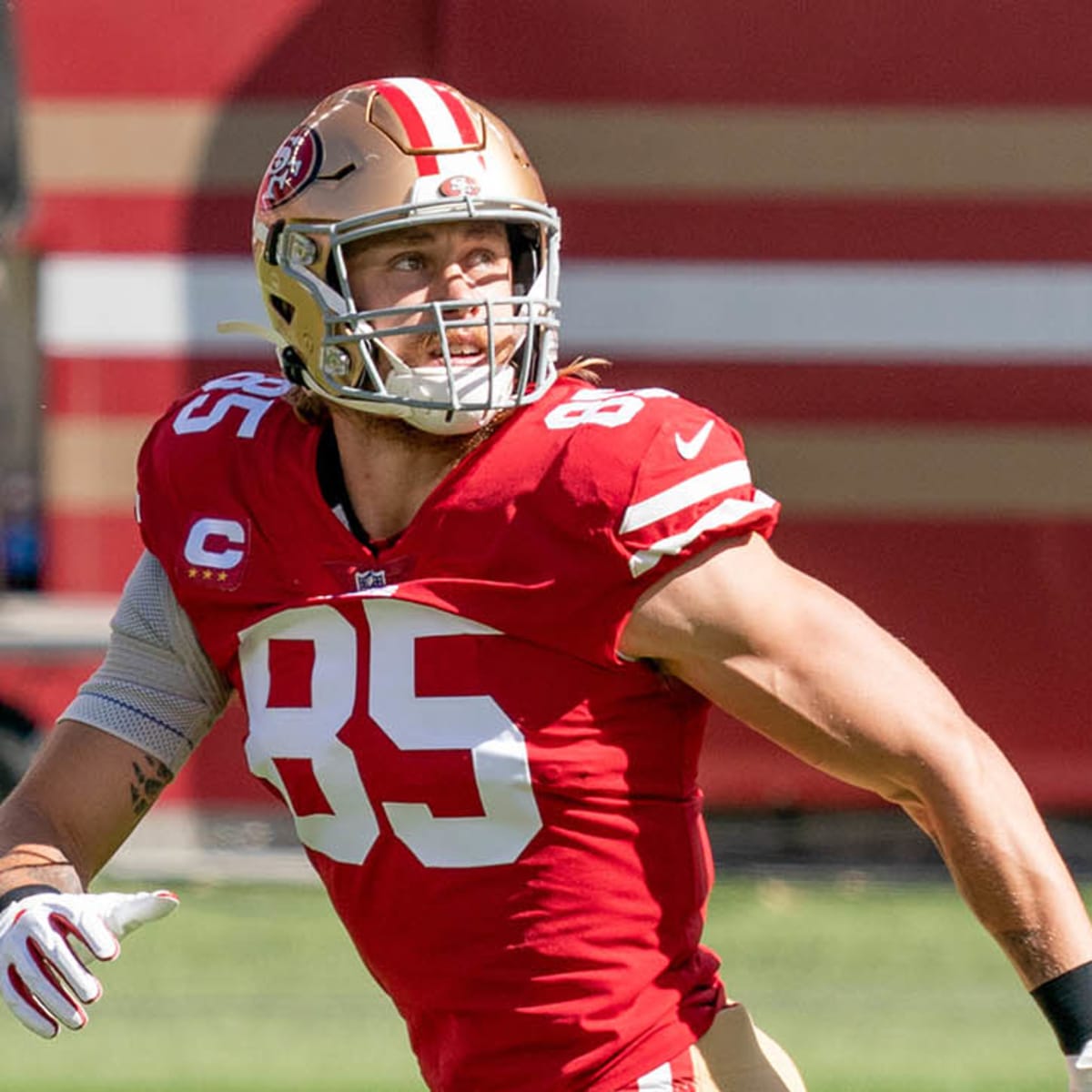 49ers' George Kittle Not Expected to Play on Sunday, per Report