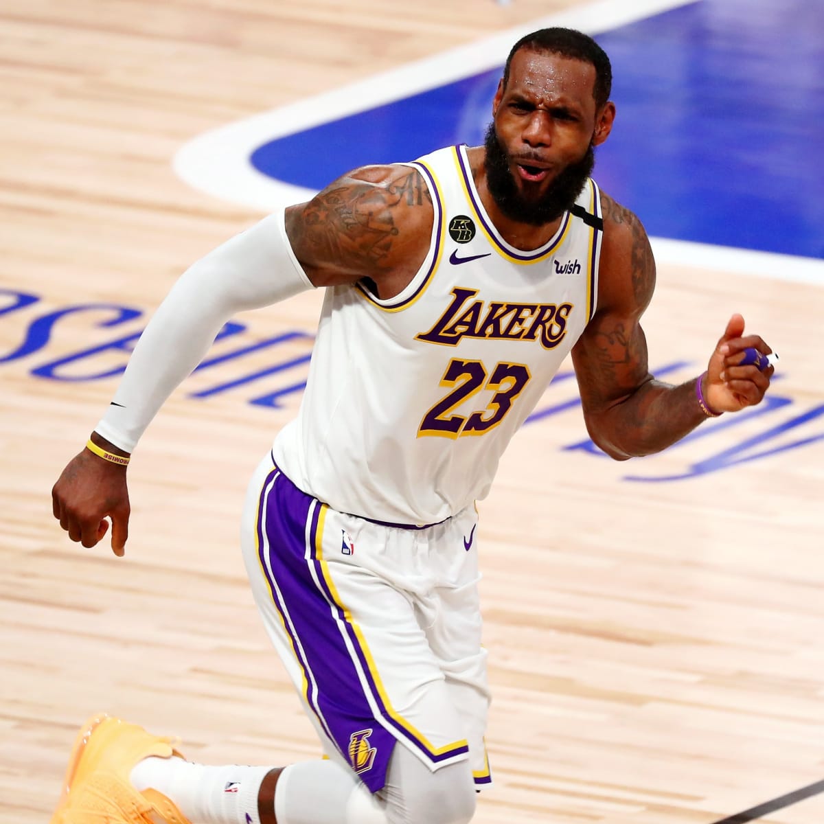 LeBron James contract: Lakers star signs two-year extension - Sports  Illustrated