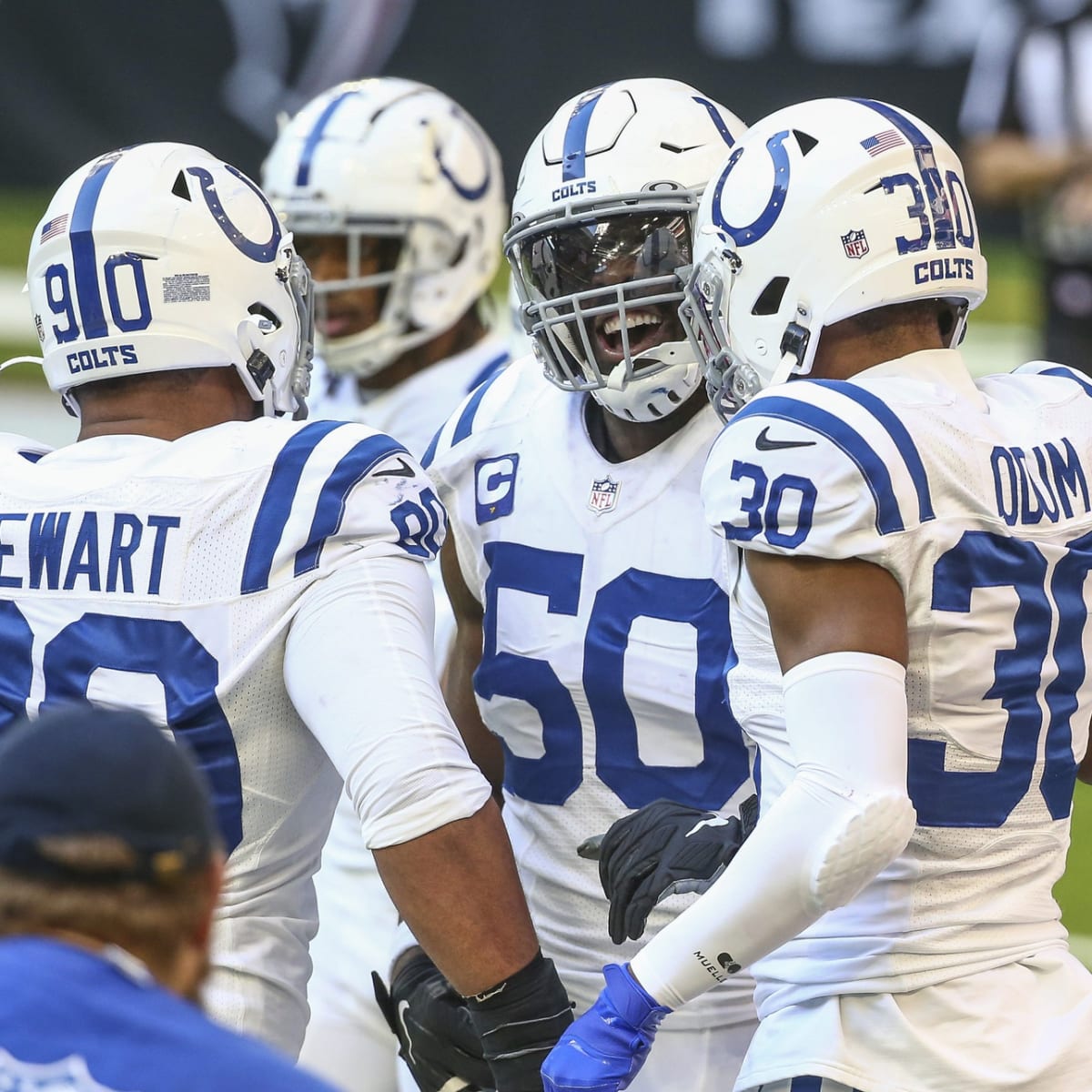 Late fumble leads to loss as Texans fall to Colts 26-20