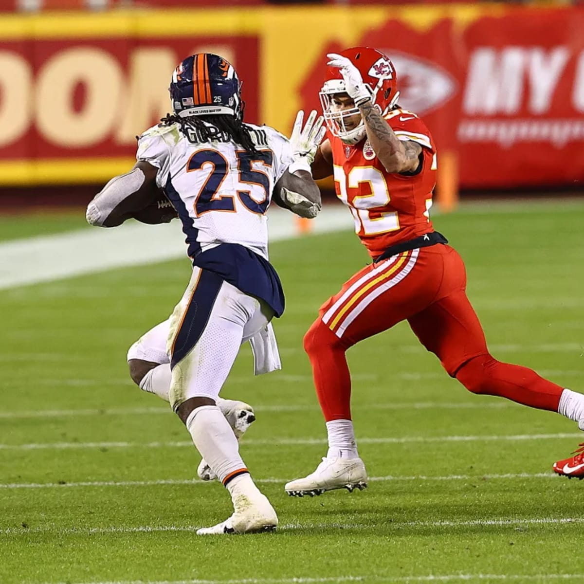 What's wrong with the Chiefs' defense? Well