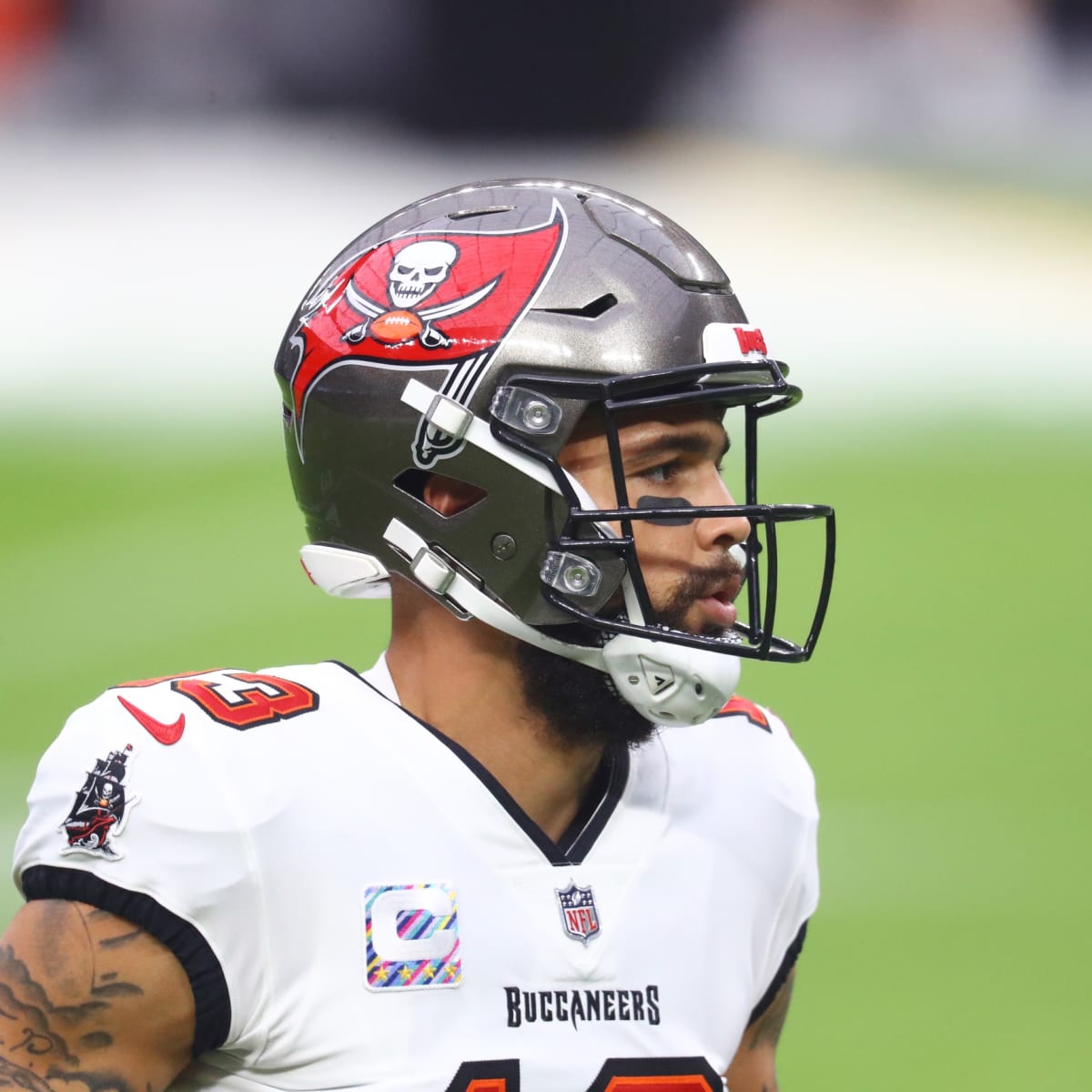 Bucs' Mike Evans nominated for Walter Payton NFL Man of the Year Award