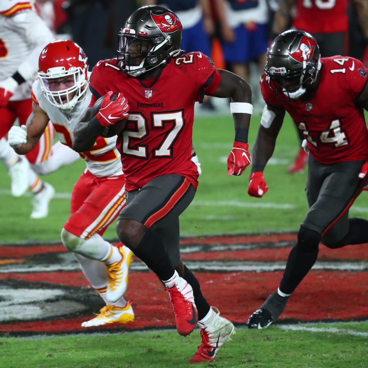 Tampa Bay Buccaneers vs. LA Rams: Three Keys to the Game - Tampa Bay  Buccaneers, BucsGameday