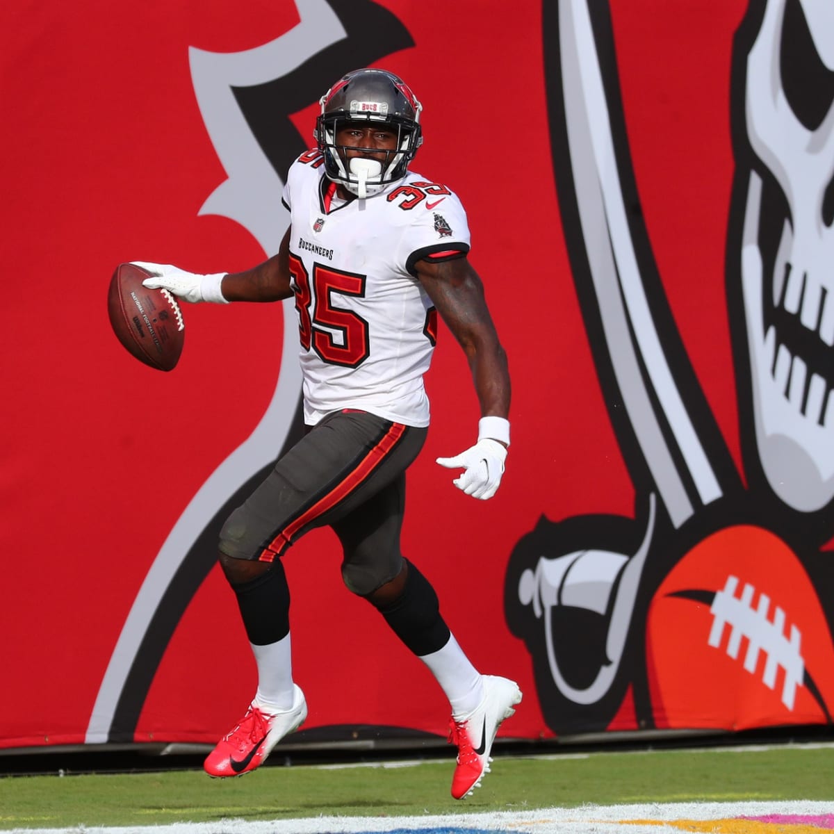 Tampa Bay Buccaneers at Minnesota Vikings: Interim injury reports - Daily  Norseman