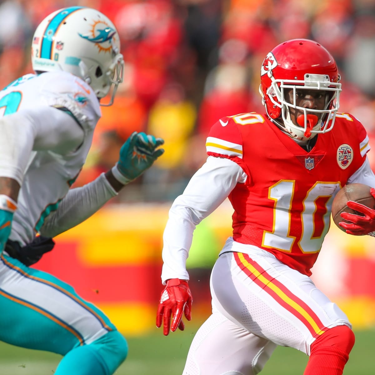 KC Chiefs' Defense 'Only Scratching the Surface' After Win Against Chicago  Bears - Sports Illustrated Kansas City Chiefs News, Analysis and More