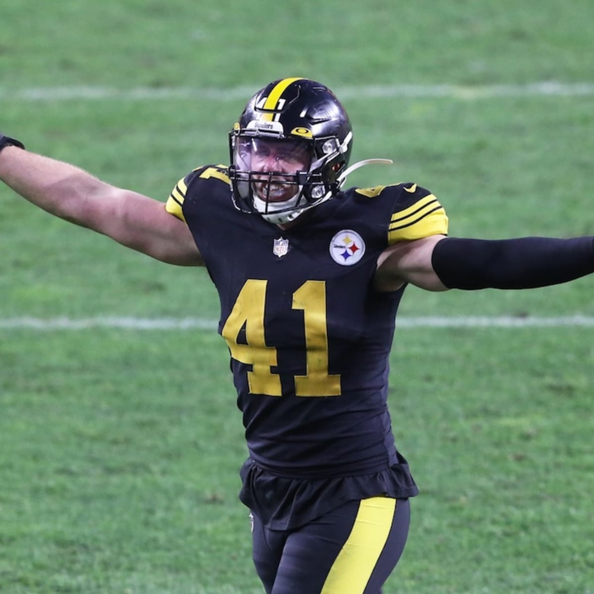 Who is the Steelers now starting ILB Robert Spillane? - Behind the