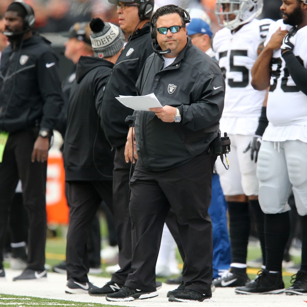 Raiders vs. Bengals all business for Paul Guenther in Cincinnati