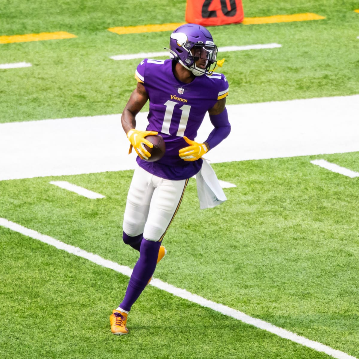 Vikings Waive Tajae Sharpe, Add Khalfani Muhammad to Practice Squad -  Sports Illustrated Minnesota Vikings News, Analysis and More