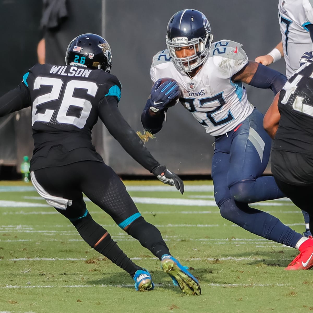 Henry runs for 215 yards, Titans beat Jaguars, 31-10