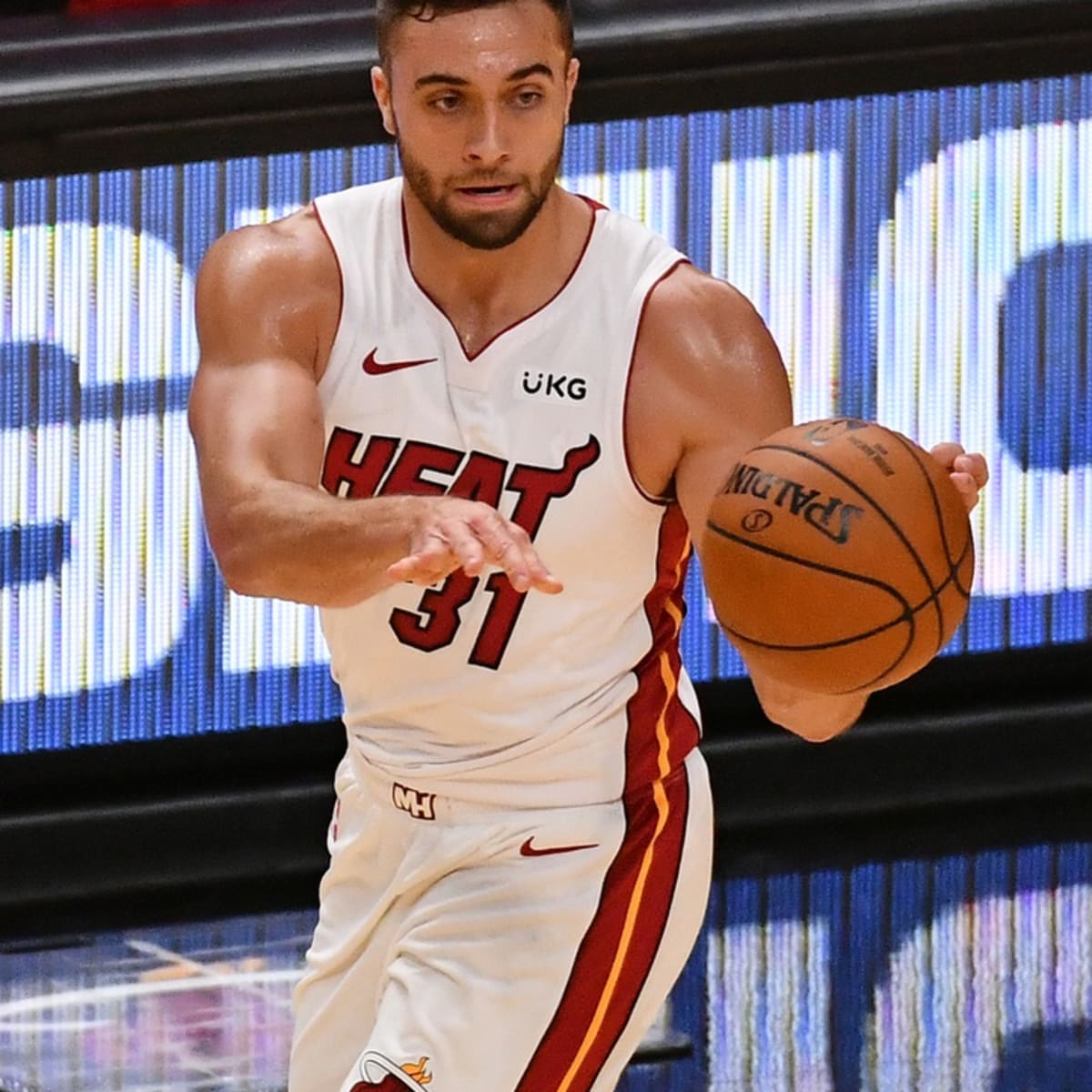 Miami Heat fulfill the inevitable by signing Max Strus to 2-way deal