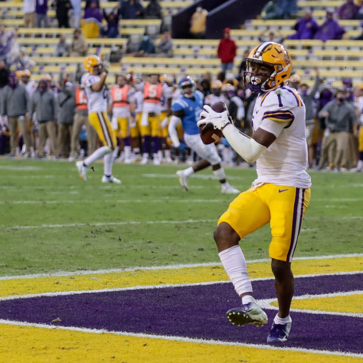 DraftKings Promotion Scores New Users up to $350 for LSU vs. Ole Miss -  Sports Illustrated LSU Tigers News, Analysis and More.