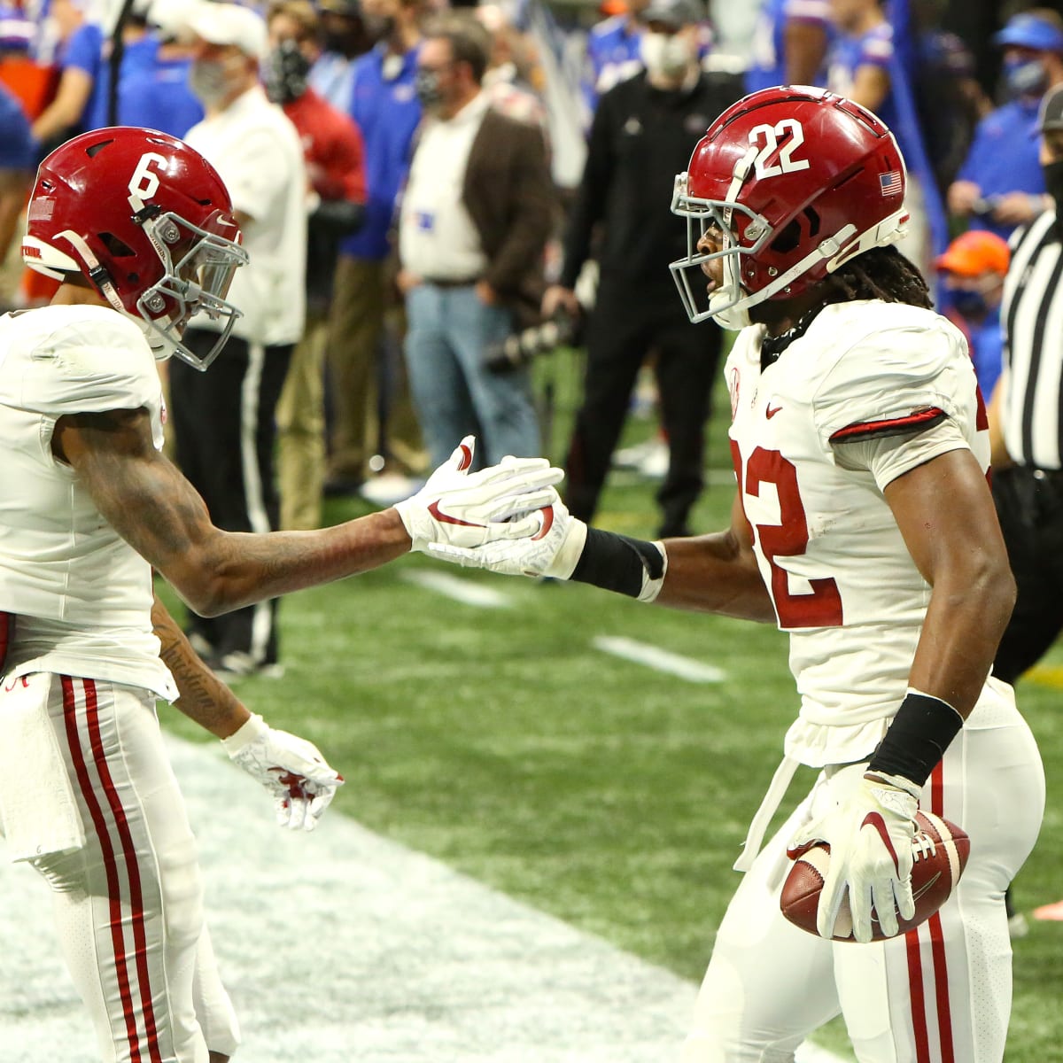 Alabama football-Heisman Trophy-Mac Jones-DeVonta Smith-Najee Harris -  Sports Illustrated Alabama Crimson Tide News, Analysis and More