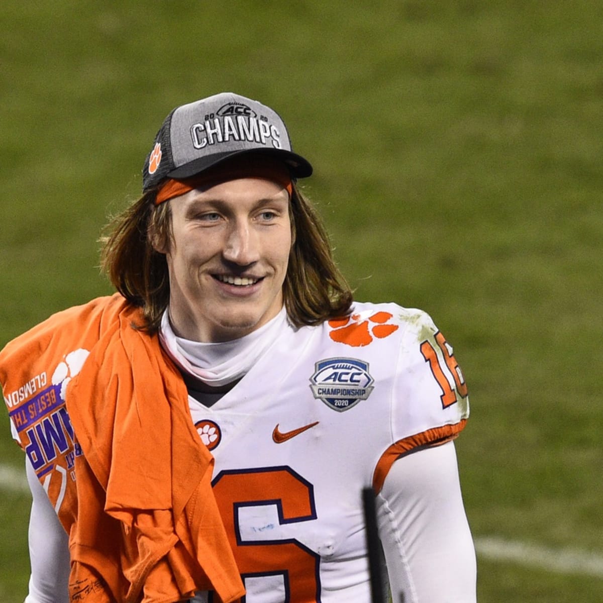 Jaguars sign No. 1 pick QB Trevor Lawrence - Big Cat Country