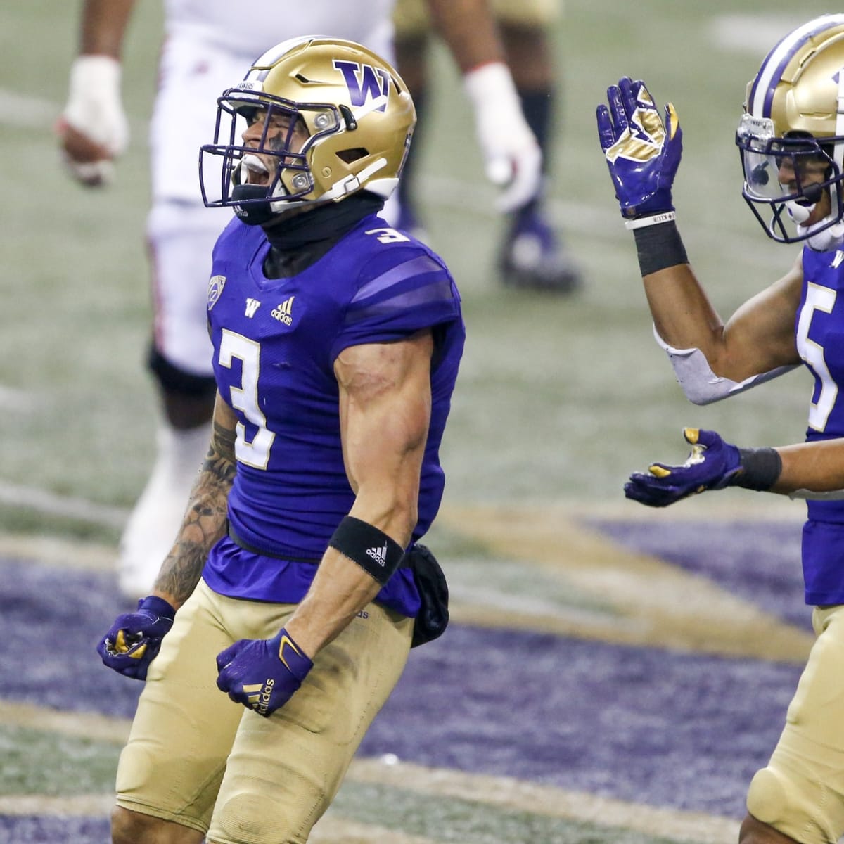 Huskies Dress for Success with New Uniforms - Sports Illustrated Washington  Huskies News, Analysis and More