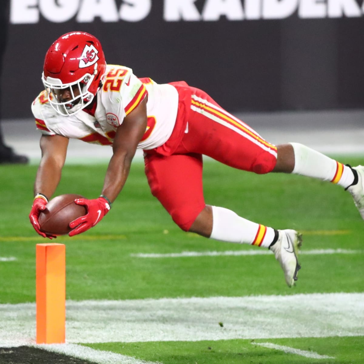 Chiefs rookie Clyde Edwards-Helaire returns to New Orleans