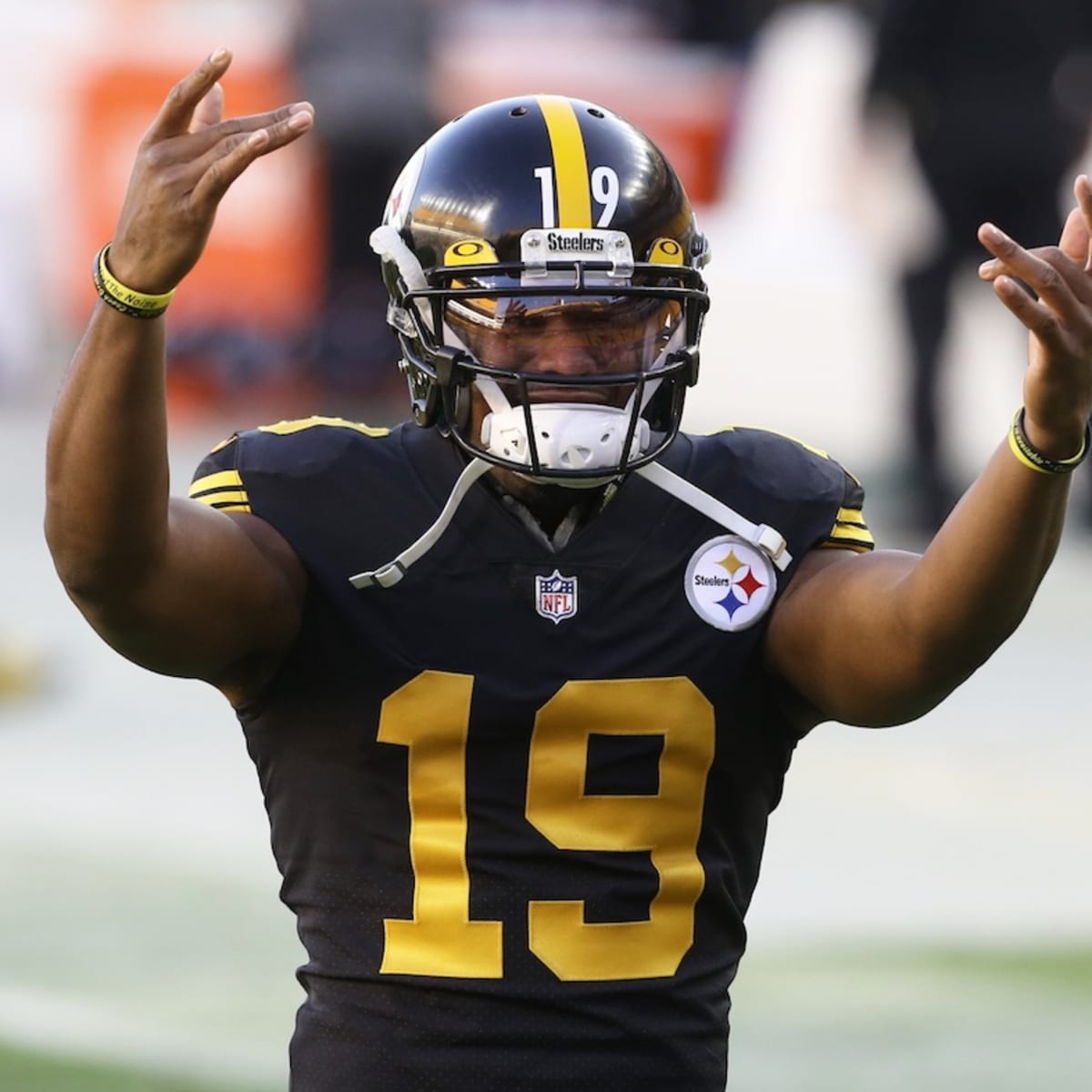 Bills Defenders Say They Played With 'Some Extra Fire' Seeing JuJu Smith- Schuster Dance On Their Logo Pre-Game - Steelers Depot