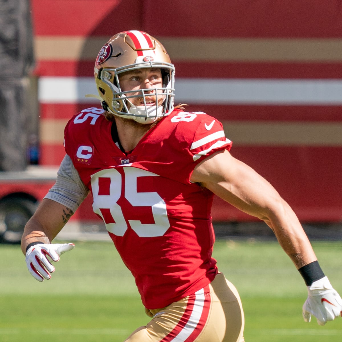 George Kittle not worried about 49ers' QB situation: 'We have a