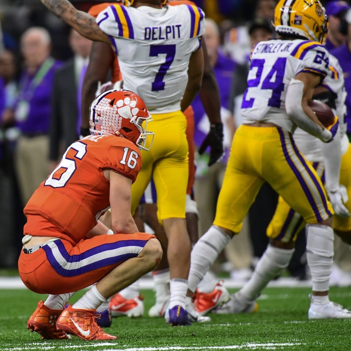 Clemson QB Trevor Lawrence Goes Off For Big Game Against