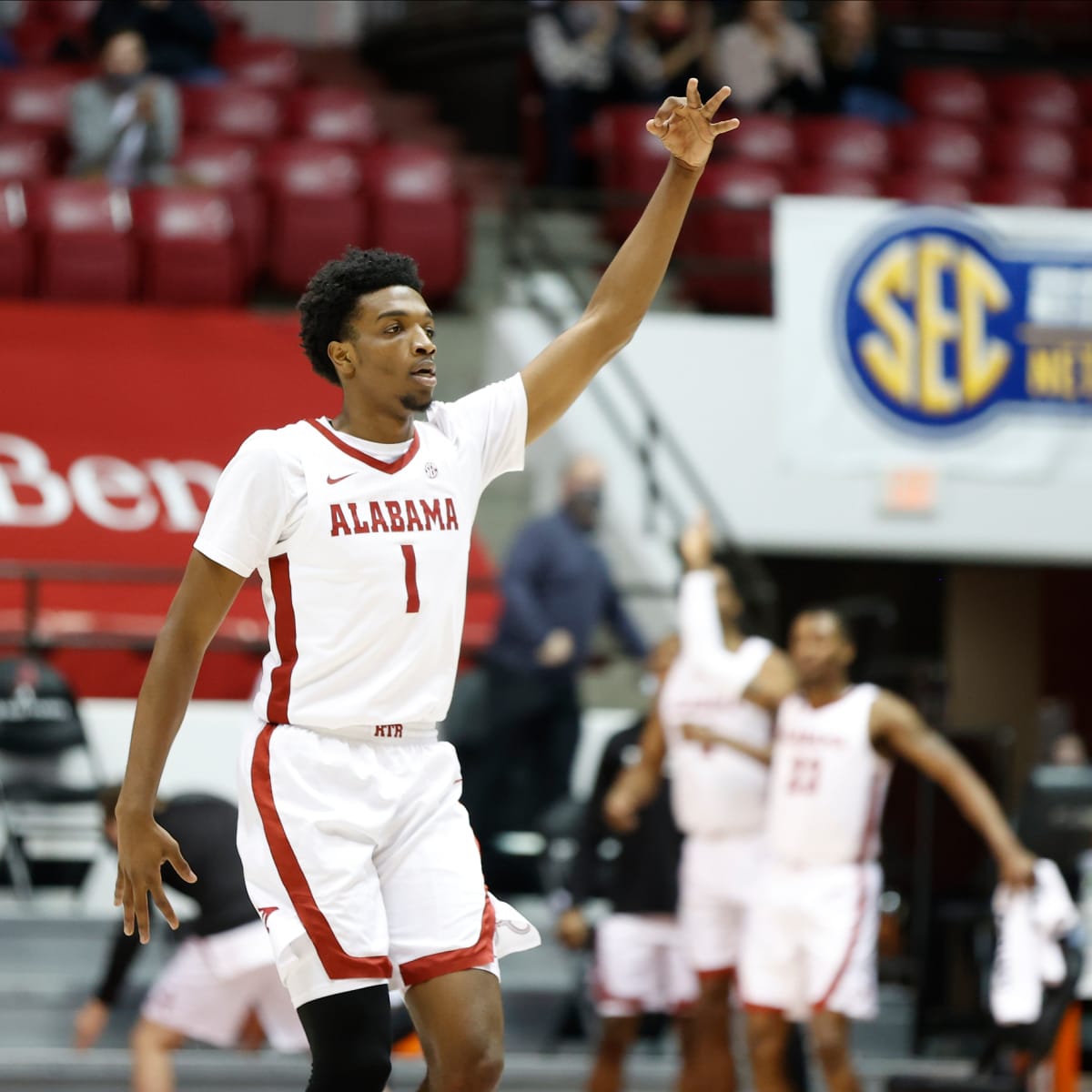Alabama Basketball's Herbert Jones Selected in 2021 NBA Draft - Sports  Illustrated Alabama Crimson Tide News, Analysis and More