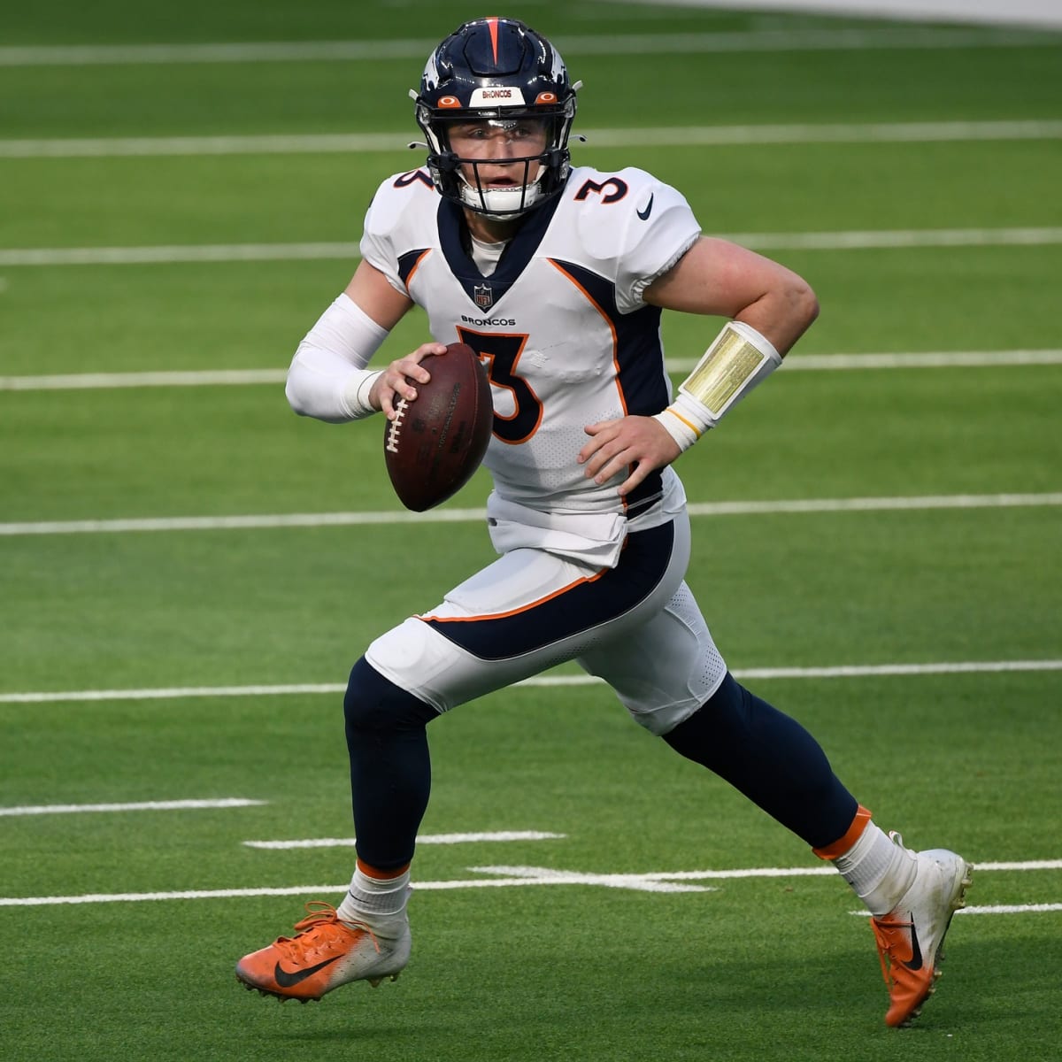 Why did Kendall Hinton play QB for the Broncos? Revisiting Denver