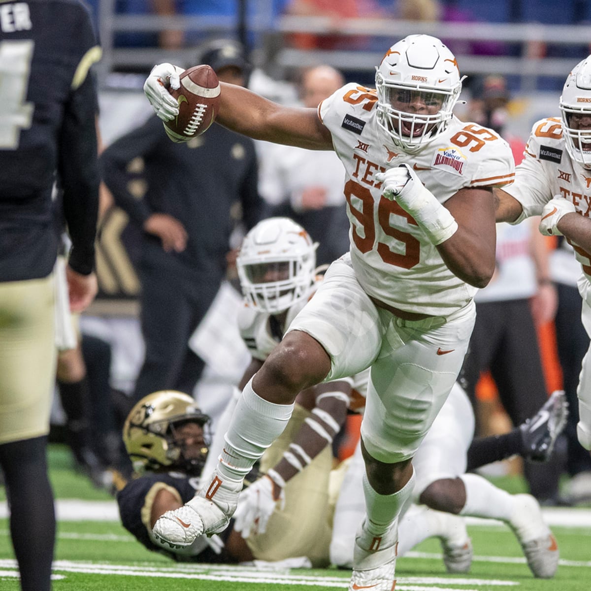 Sam Ehlinger last captain standing for Texas vs. CU Buffs in Alamo