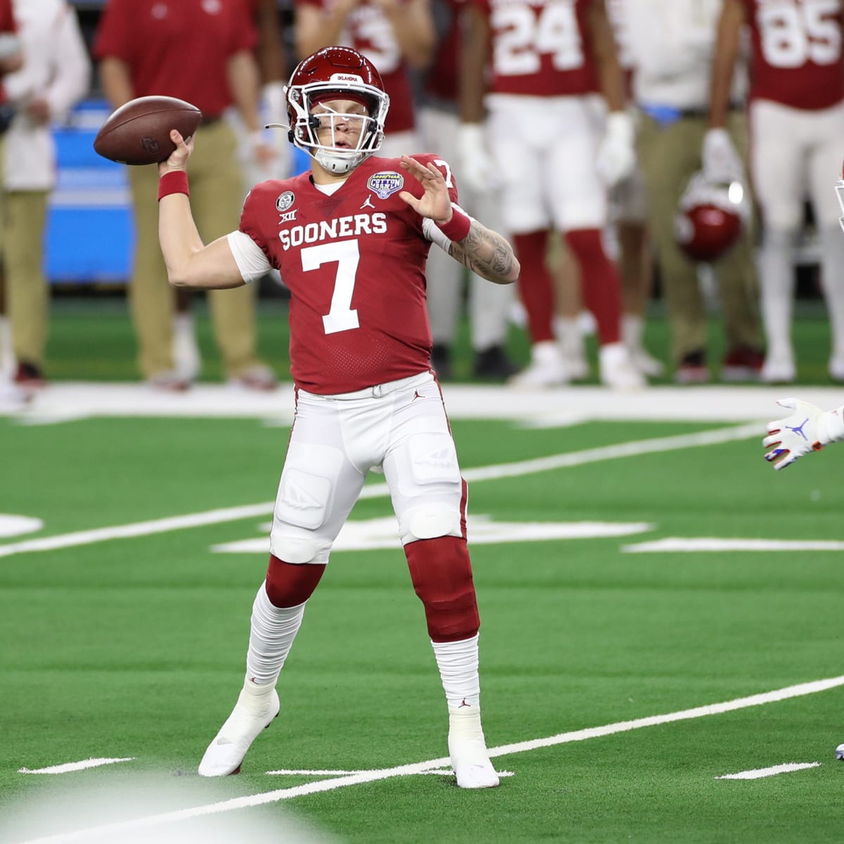 Arlington, TX, USA. 30th Dec, 2020. Florida Gators quarterback #11 Kyle  Trask in action during the Florida Gators, versus the Oklahoma Sooners  college football game, at the Goodyear Cotton Bowl, in Arlington