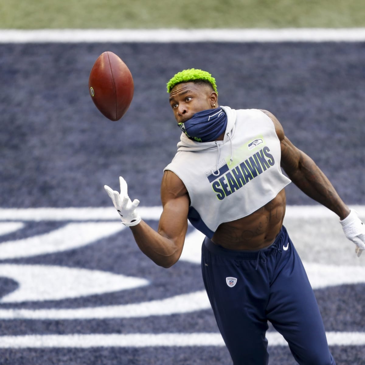 Seattle Seahawks wide receiver D'Wayne Eskridge during an NFL football game  against the San Francisco 49ers, Sunday, Dec. 5, 2021, in Seattle. The  Seahawks won 30-23. (AP Photo/Ben VanHouten Stock Photo - Alamy