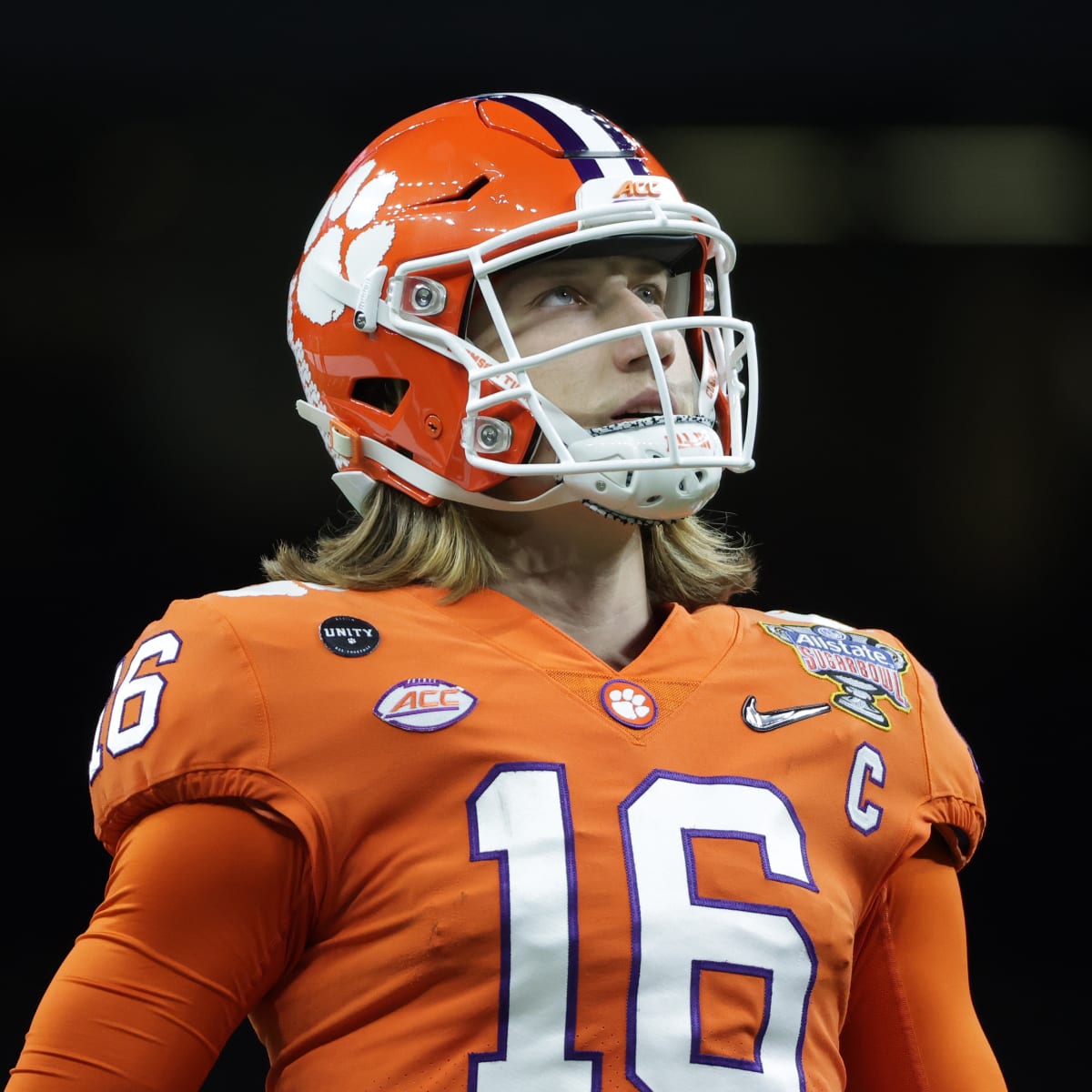 Breaking News: Trevor Lawrence changes shampoo