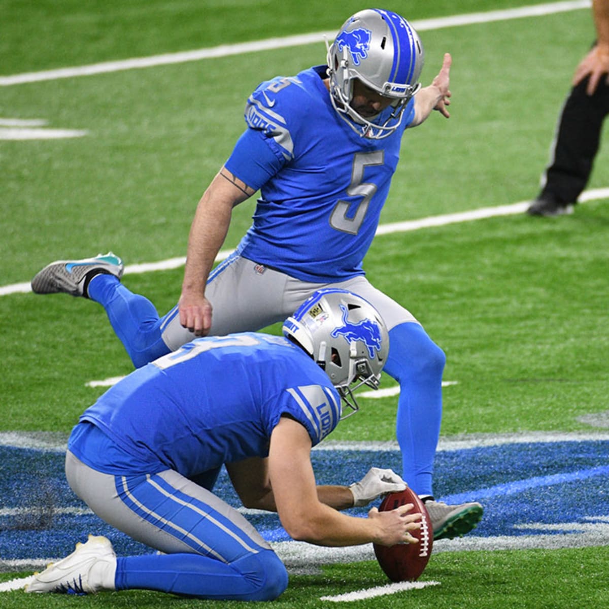 Lions' Field Goal Earns Detroit Free Beer